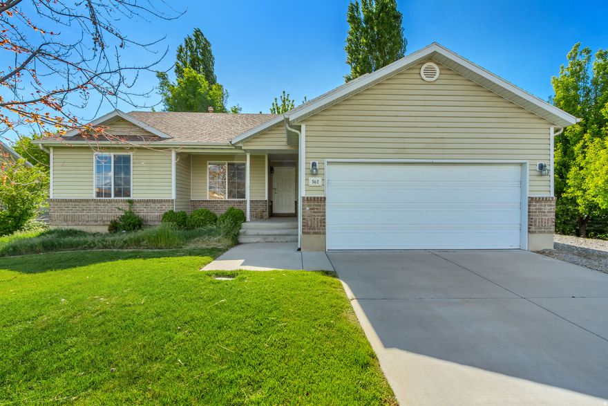 Well-maintained Provo home offering a strong blend of functionality and location. The property features a separate entrance, providing added flexibility for rental potential, multi-generational living, or additional privacy. Conveniently located with quick access to I-15, Provo Airport, and just minutes from both BYU and UVU, the home is positioned in an area that continues to see consistent demand. Enjoy mountain views that add to the overall setting and appeal. A clean opportunity in a well-connected location with multiple use options. Buyer/Buyer's Agent to verify all information.