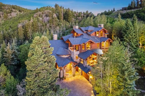 Homes For Sale - 3611 Crestwood Ct<br/> Park City, UT 84060
