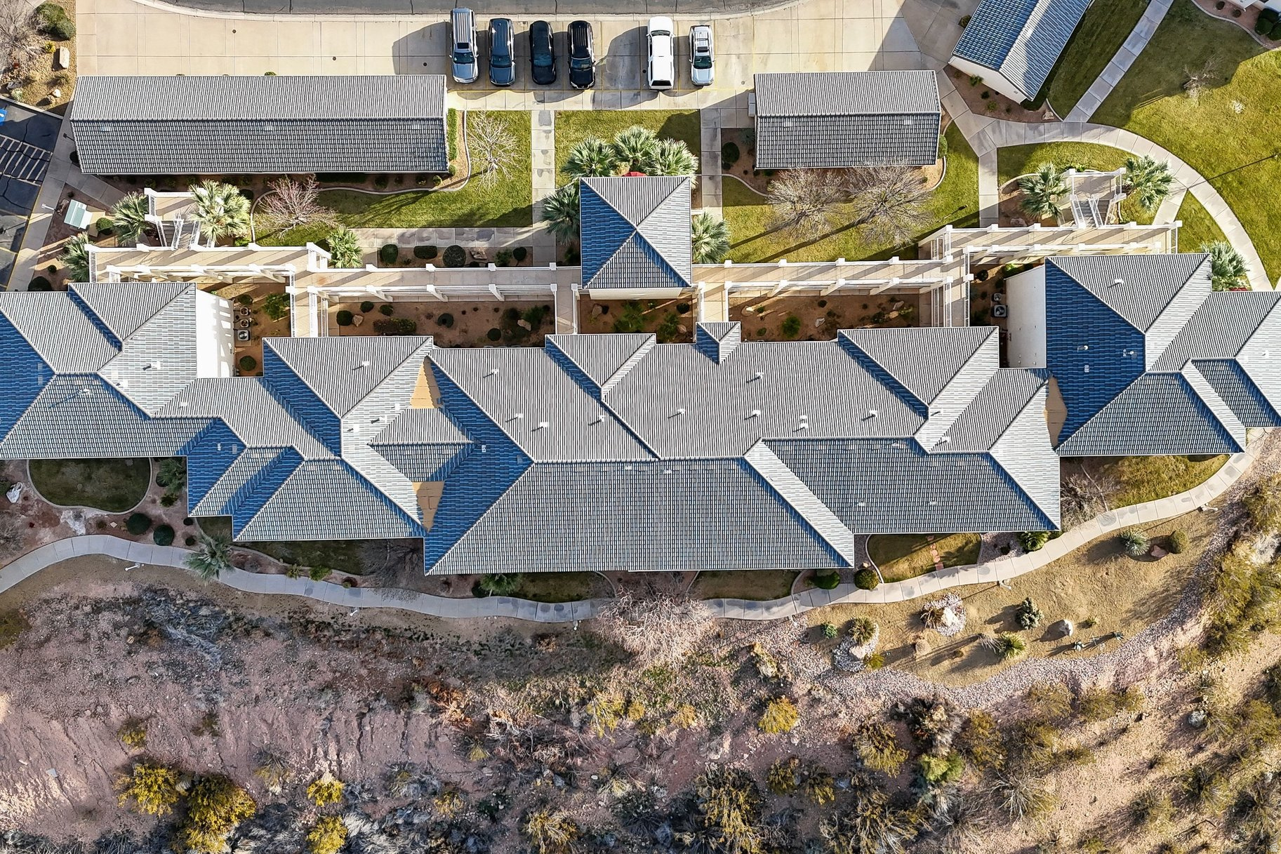 LAS PALMAS RESORT CO - Residential