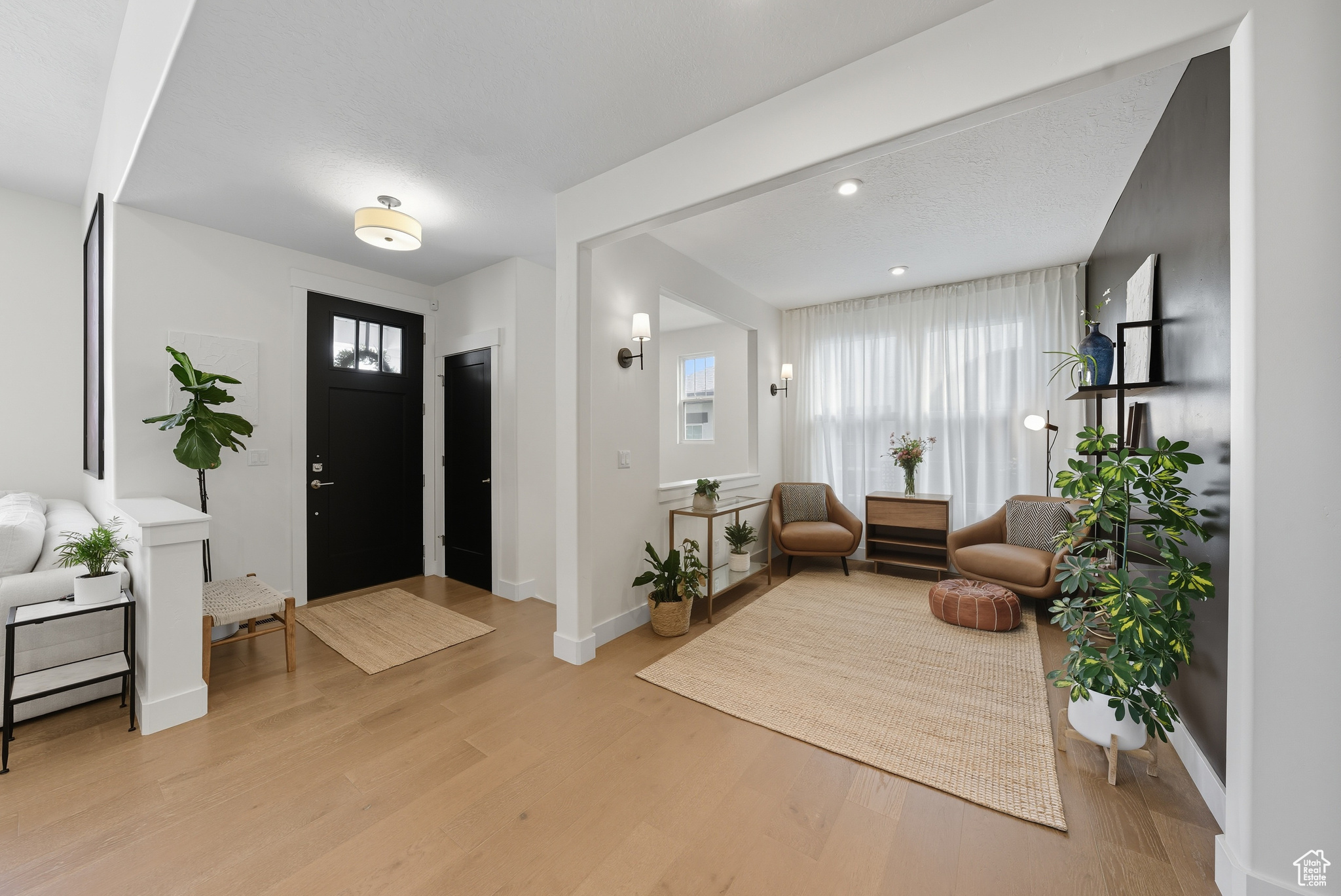 DAYBREAK - Residential