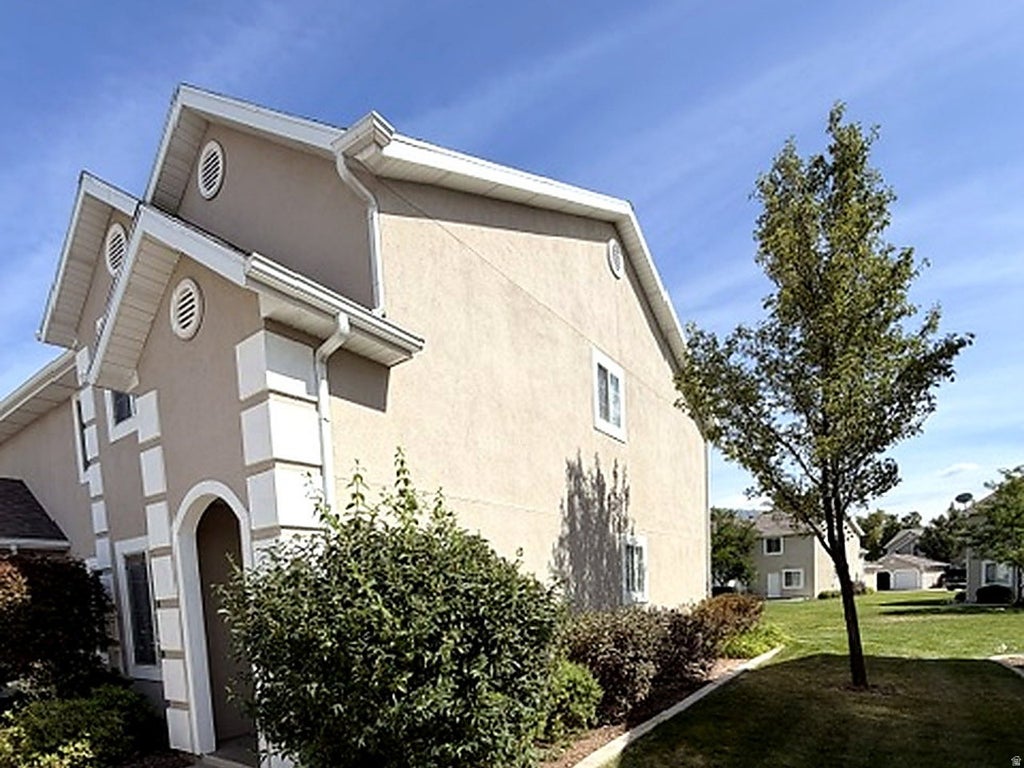 Photo of 1295 E 6175 S, South Ogden, UT 84403 (MLS # 2185206)