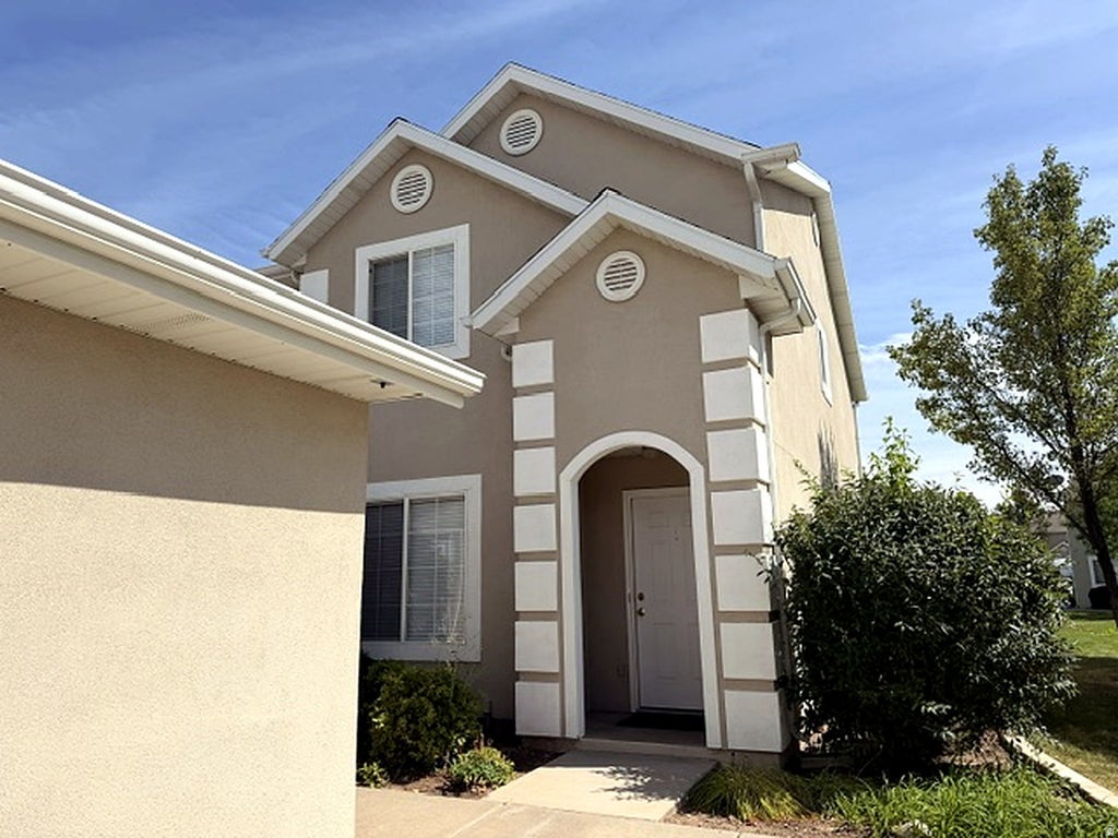 Photo of 1295 E 6175 S, South Ogden, UT 84403 (MLS # 2185206)