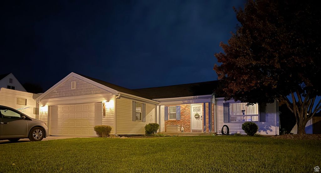 Photo of 747 E 425 S, Layton, UT 84041 (MLS # 2119313)