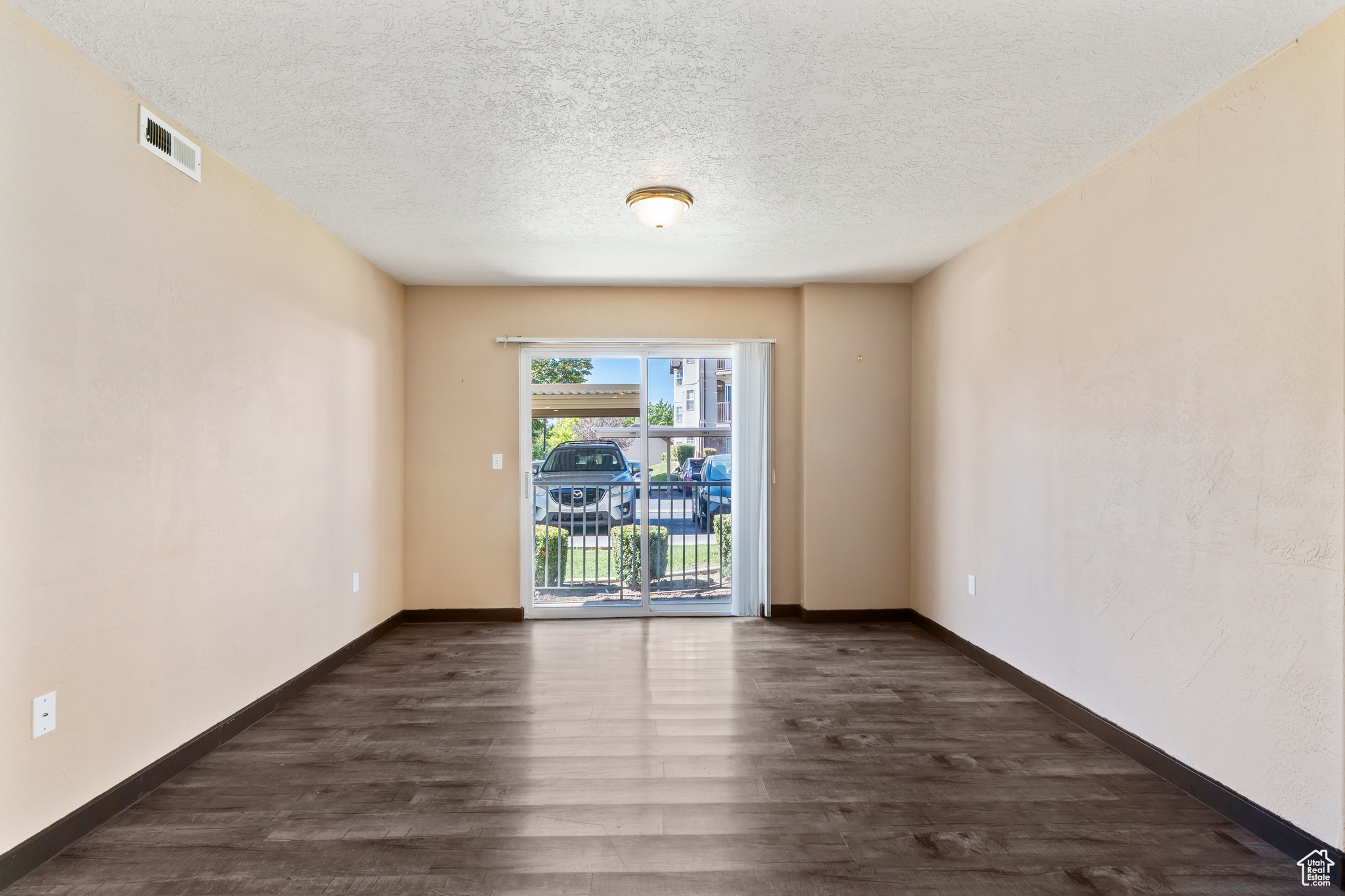 CHAMBERY CONDO - Residential