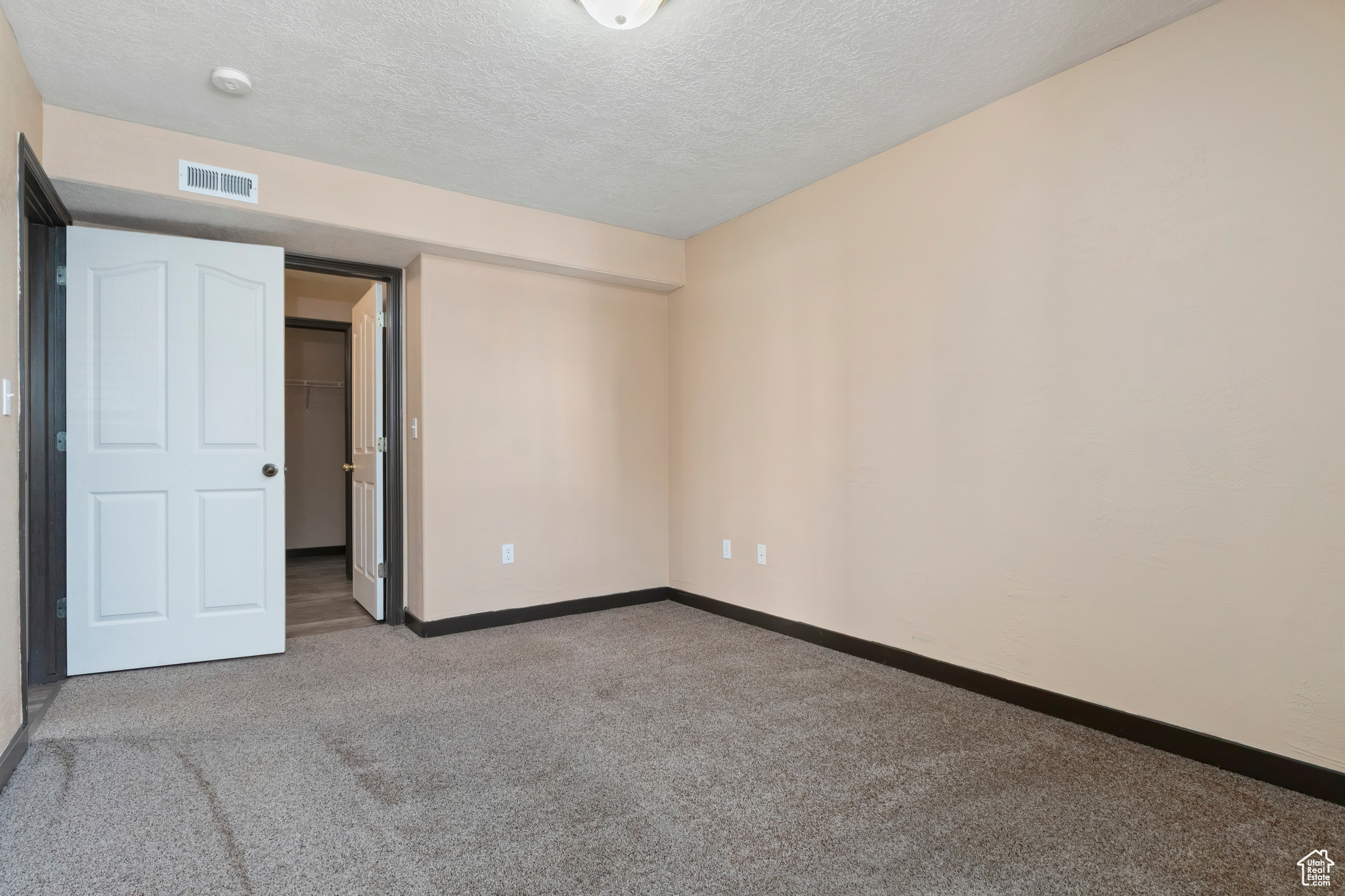 CHAMBERY CONDO - Residential
