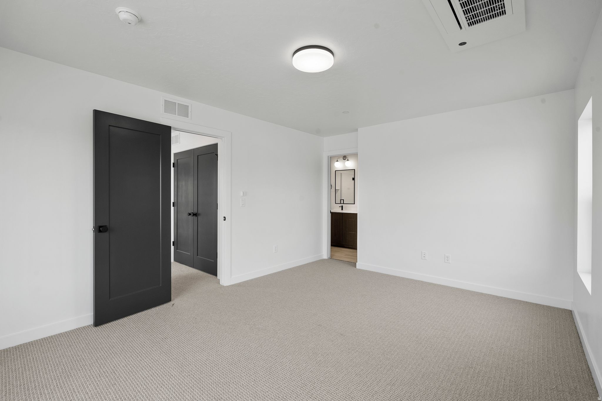 THE MONROE - Residential