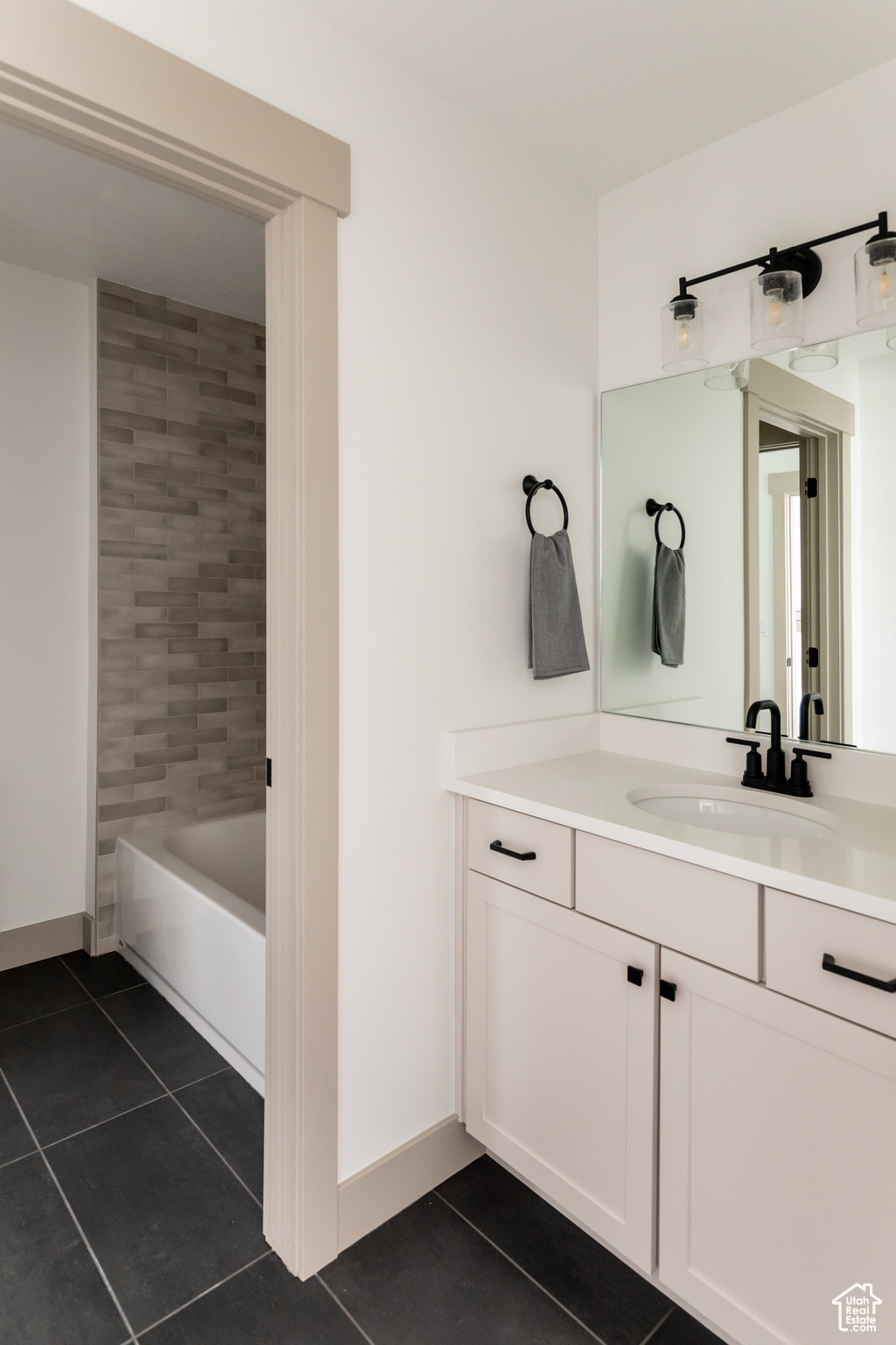 SILVER CREEK - Residential