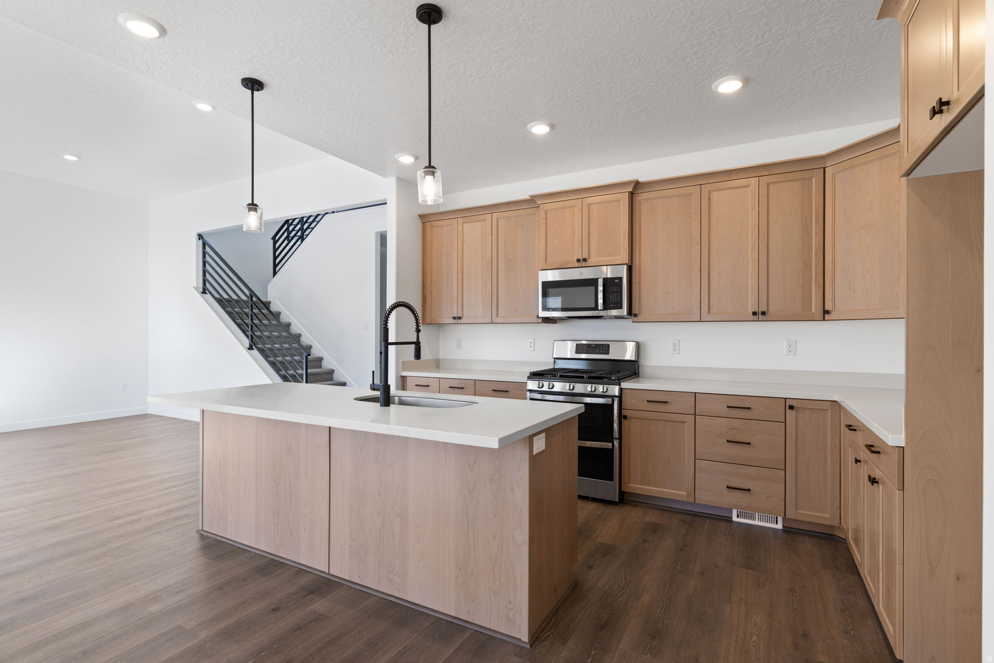 JACKSON - Residential