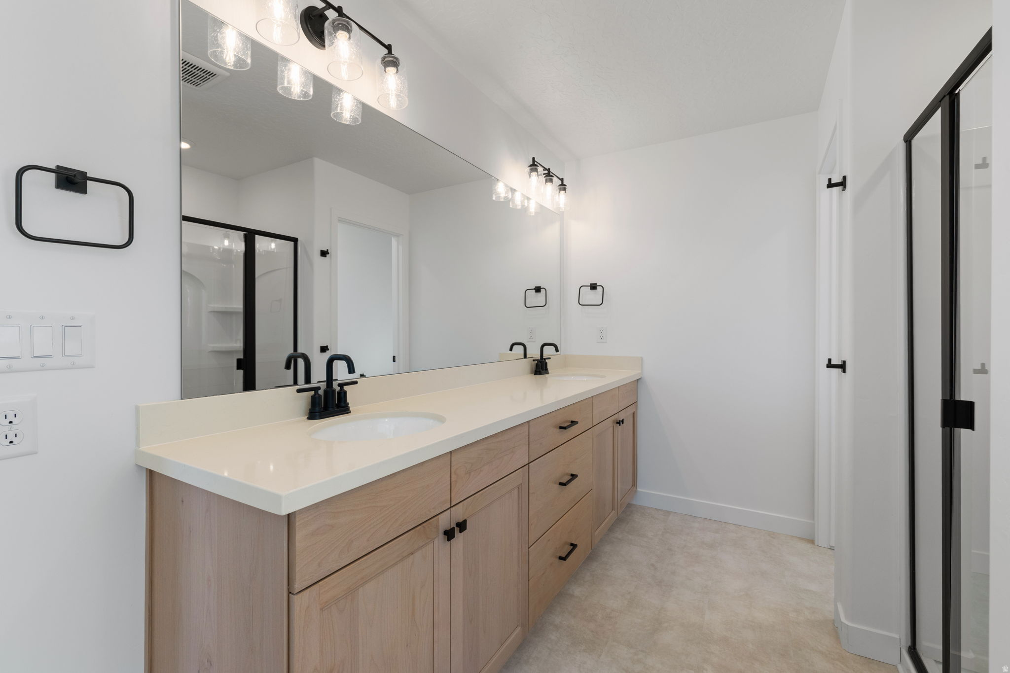 JACKSON - Residential