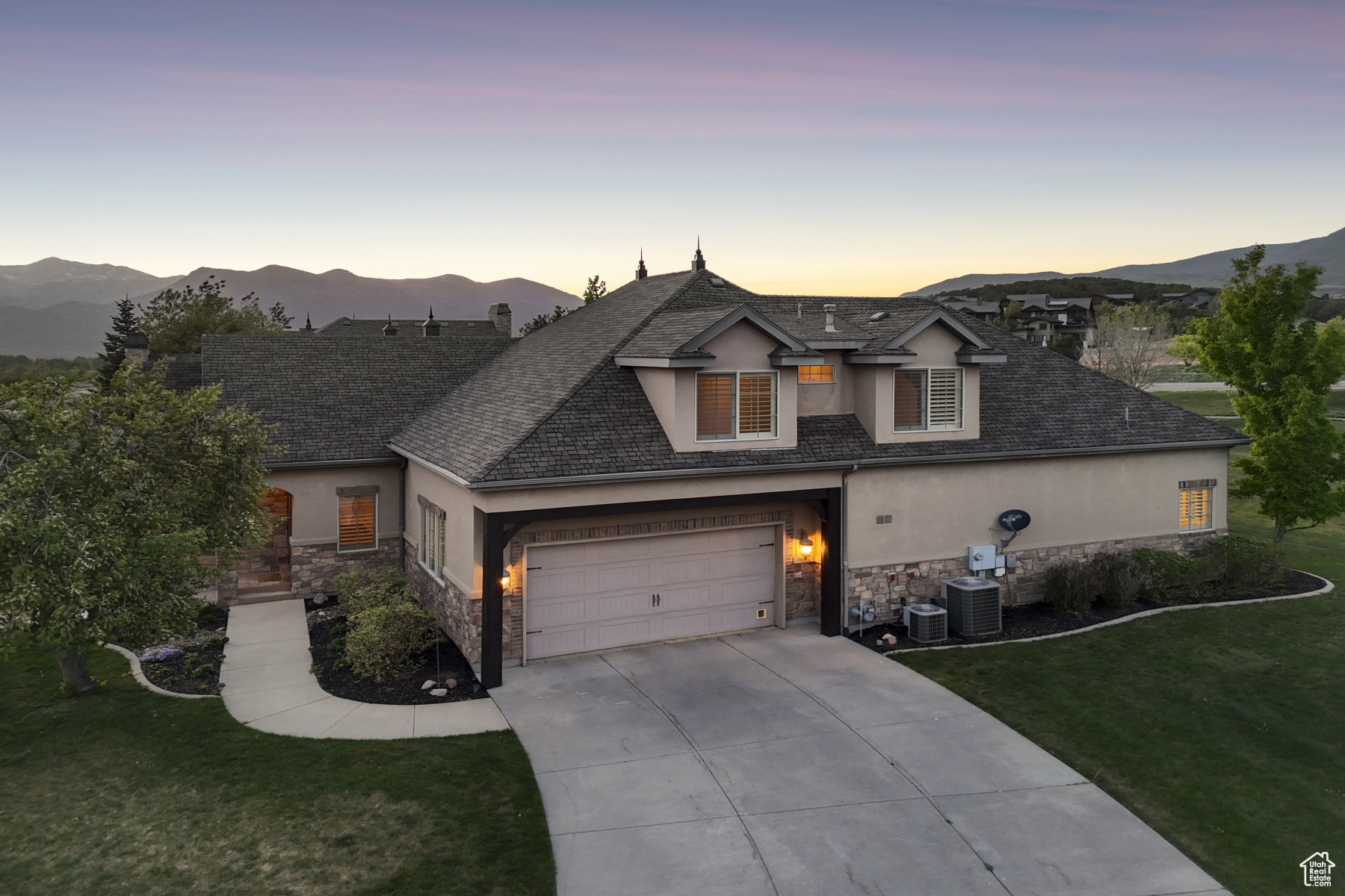 BEAUFONTAINE AT SPRING LAKE - Residential