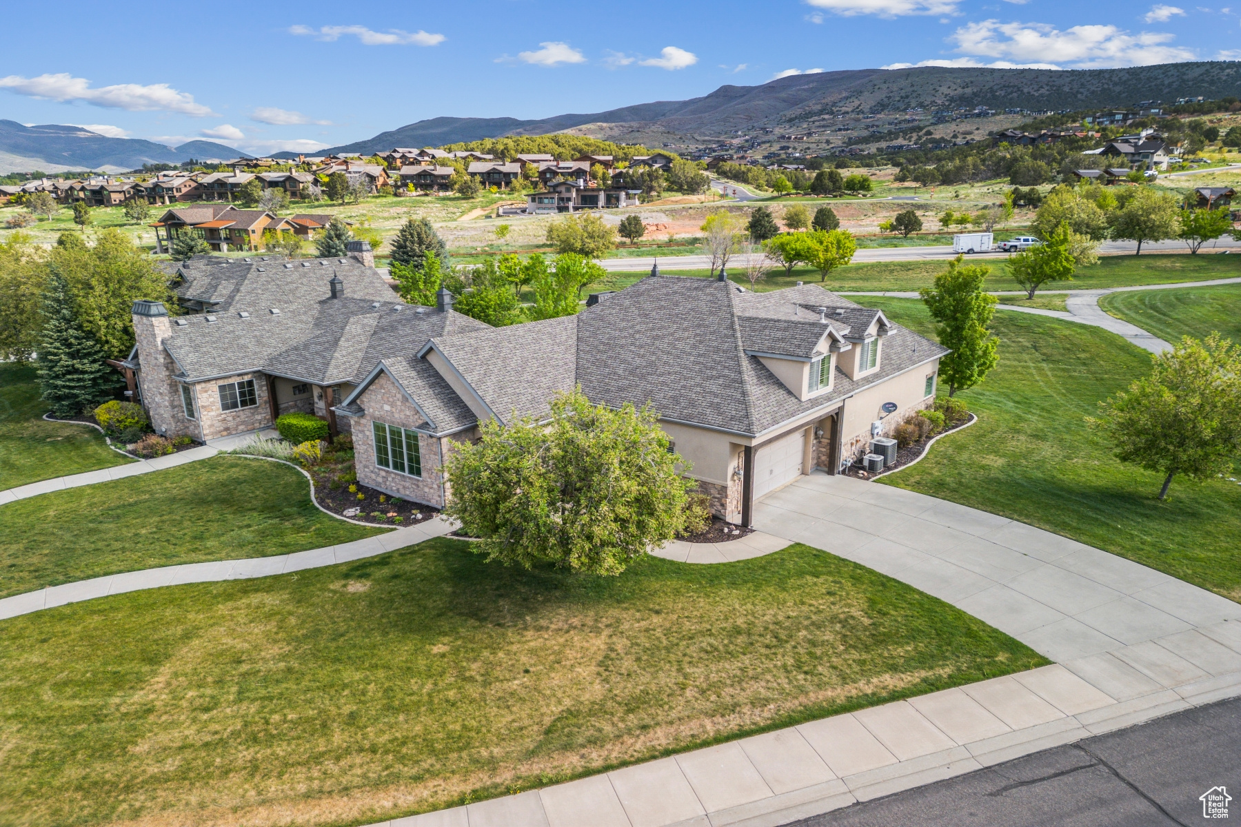 BEAUFONTAINE AT SPRING LAKE - Residential