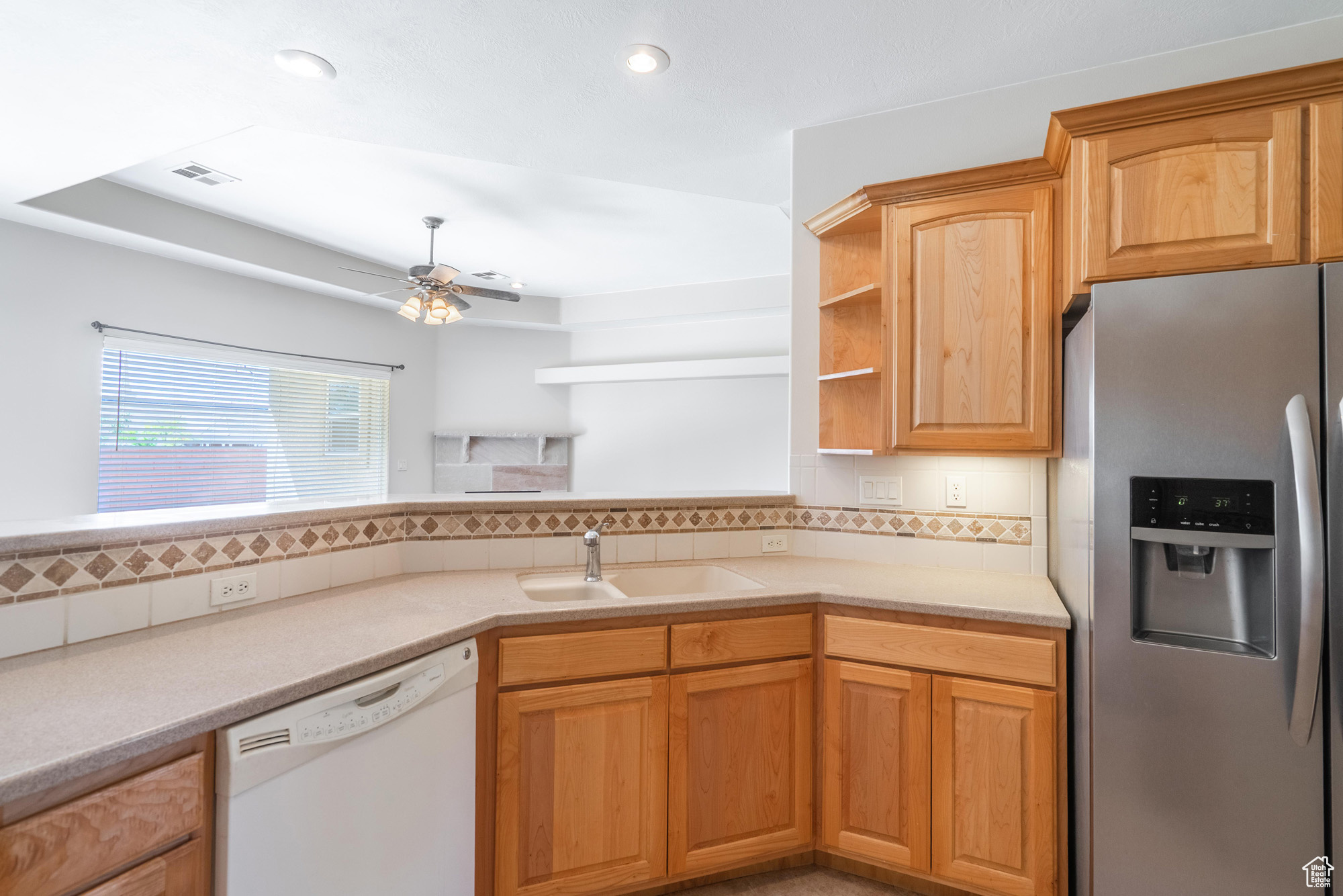 EMERALD RIDGE - Residential