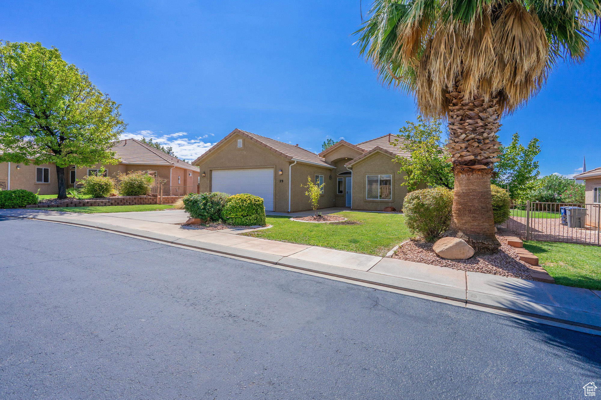 EMERALD RIDGE - Residential