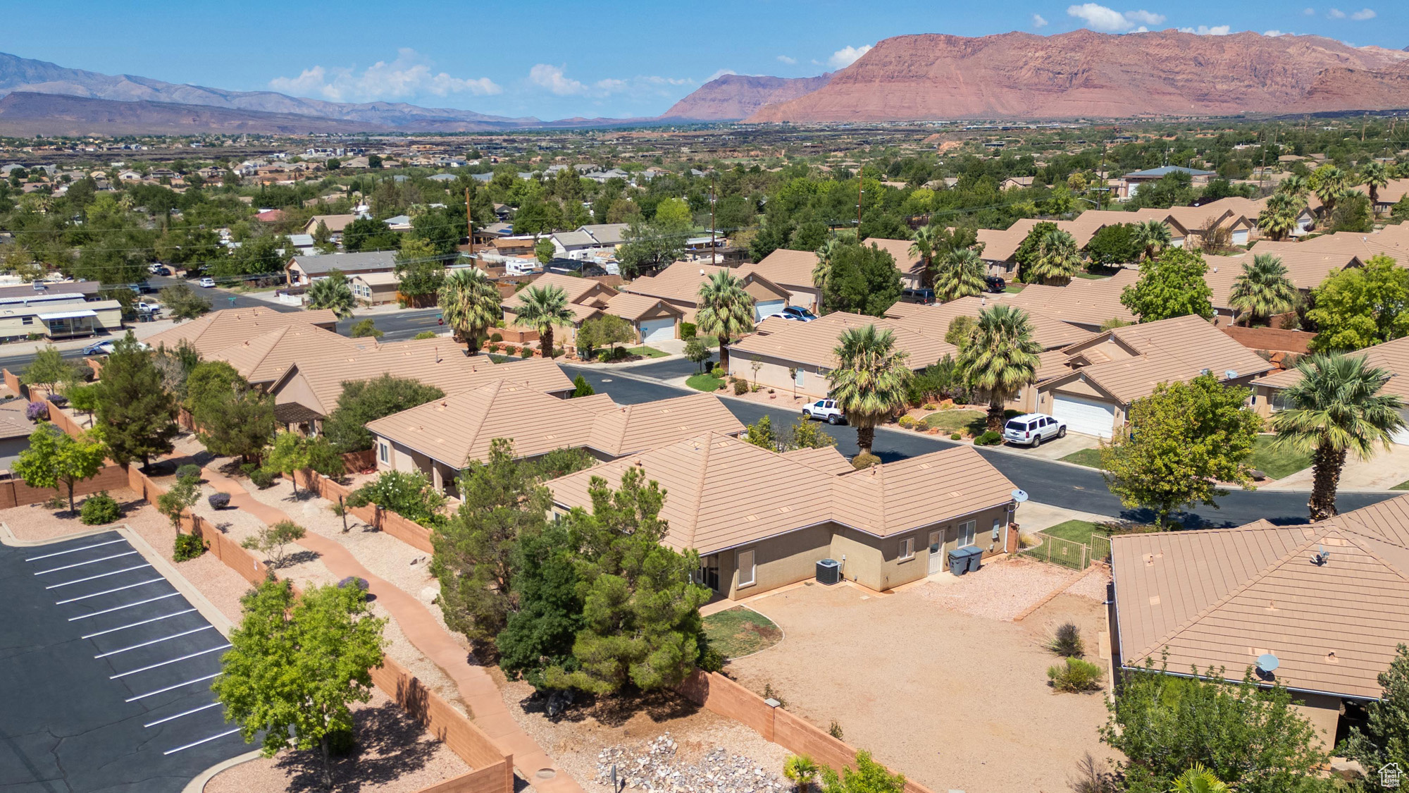 EMERALD RIDGE - Residential