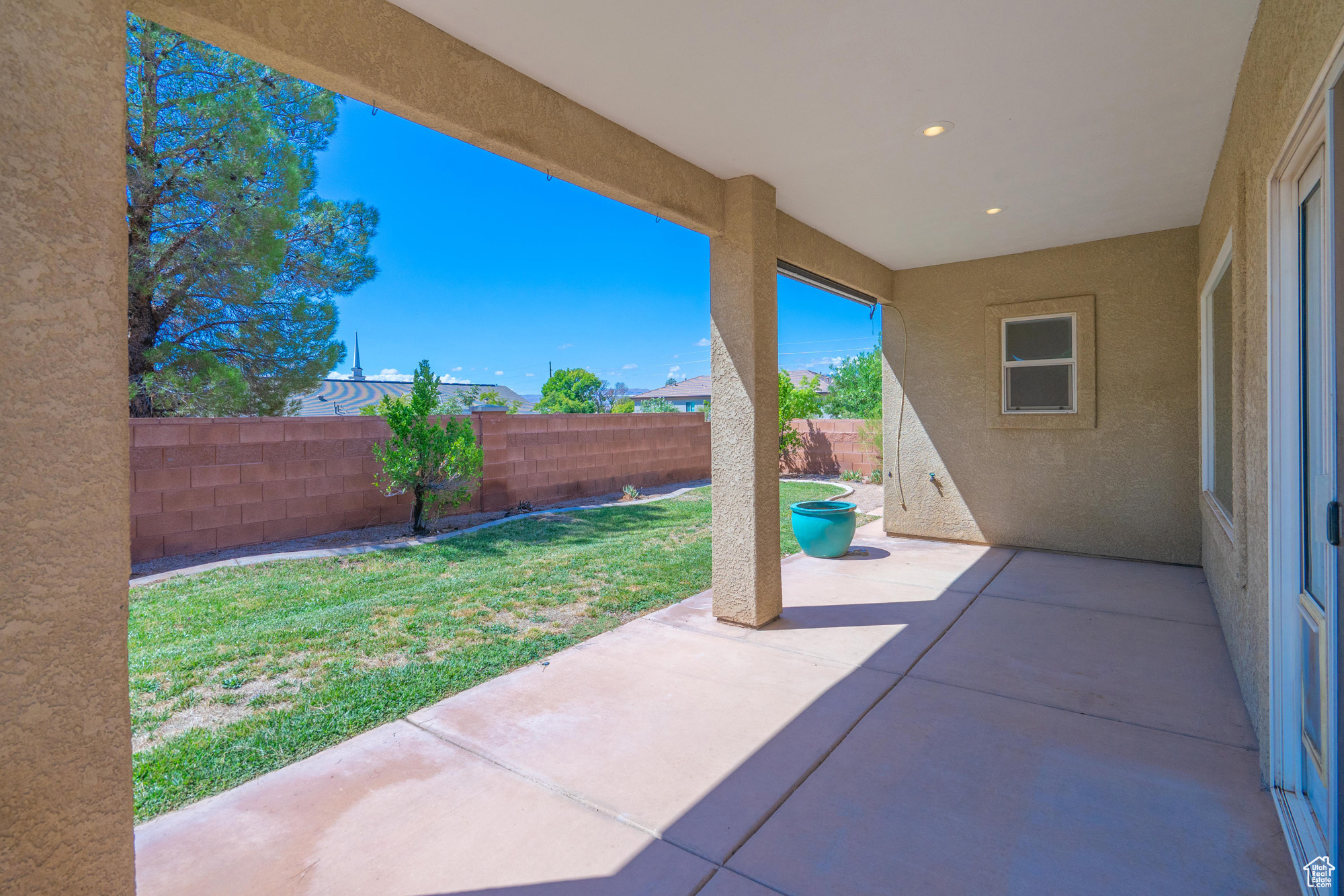 EMERALD RIDGE - Residential