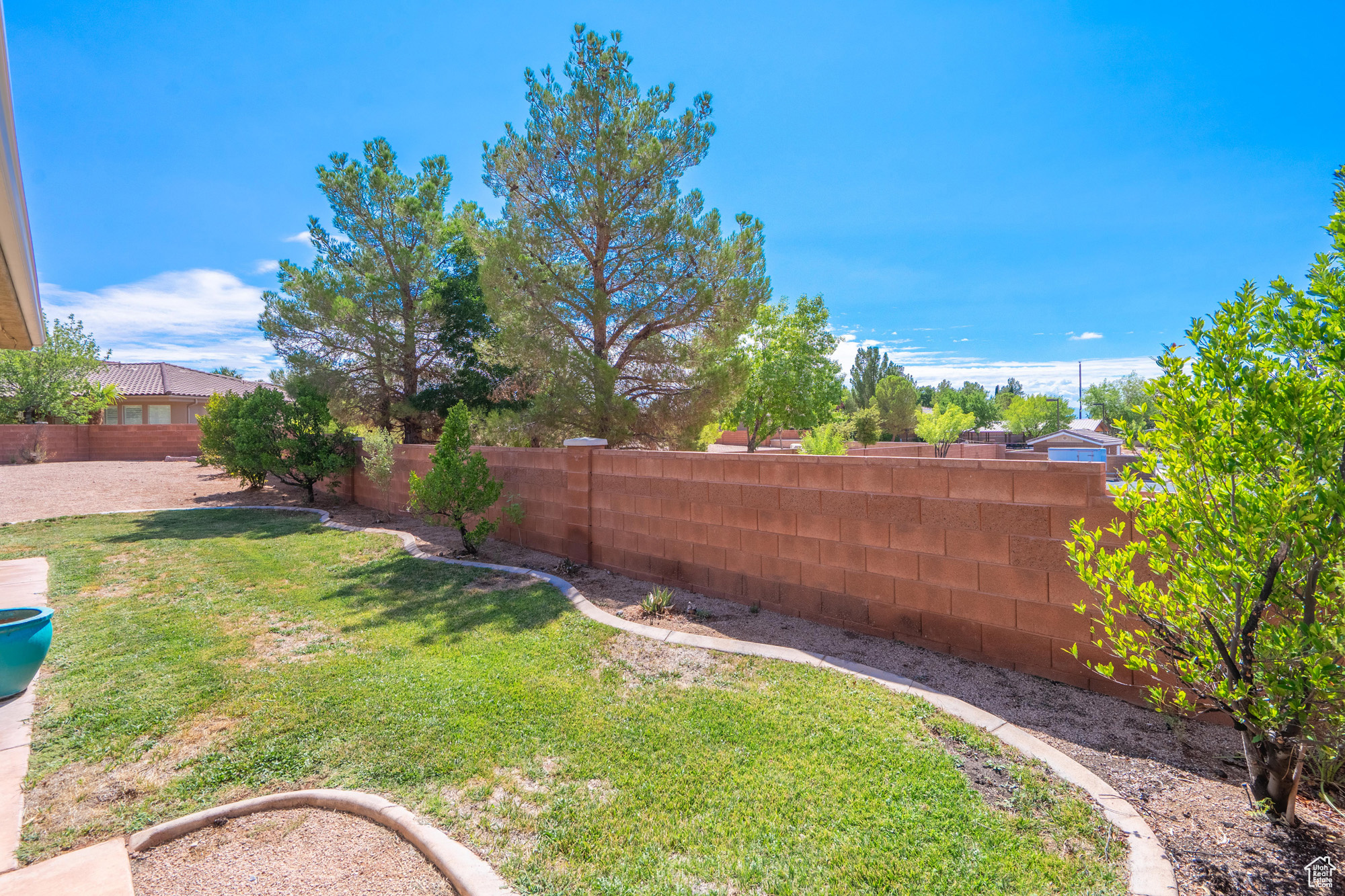 EMERALD RIDGE - Residential