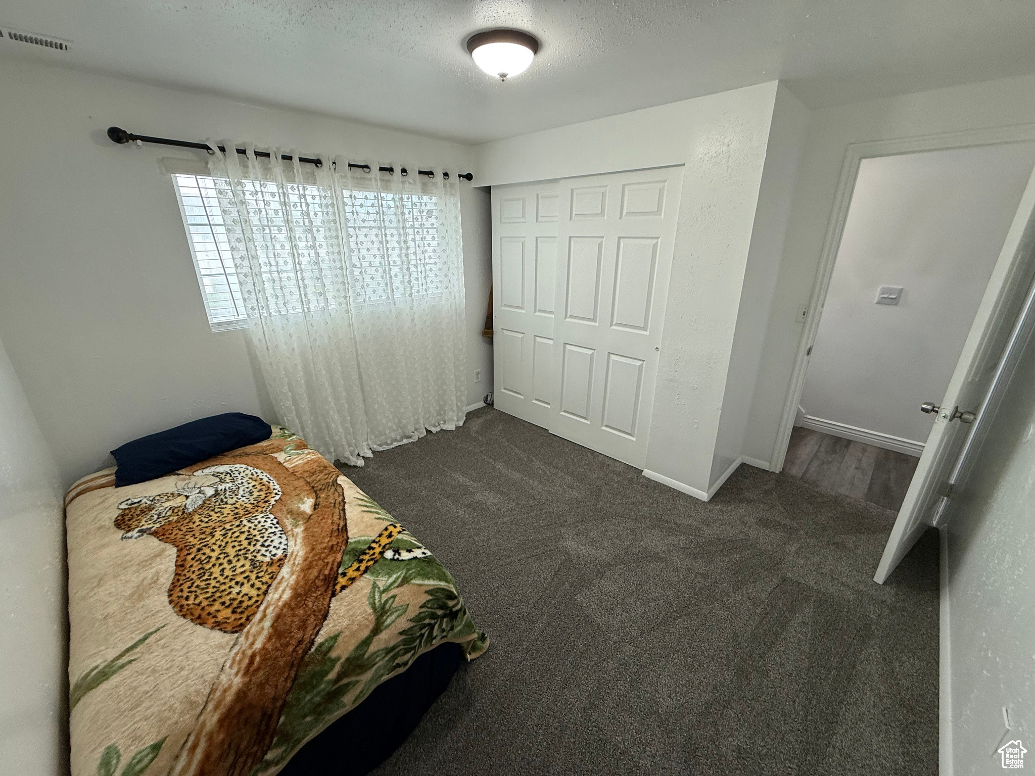 COATS ESTATES #5 - Residential