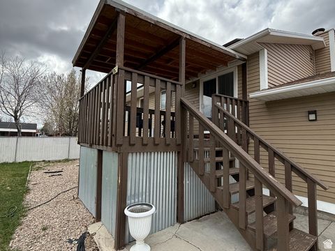 Tiny photo for 4717 S SPICEWOOD CIR W, Taylorsville, UT 84129 (MLS # 2116265)