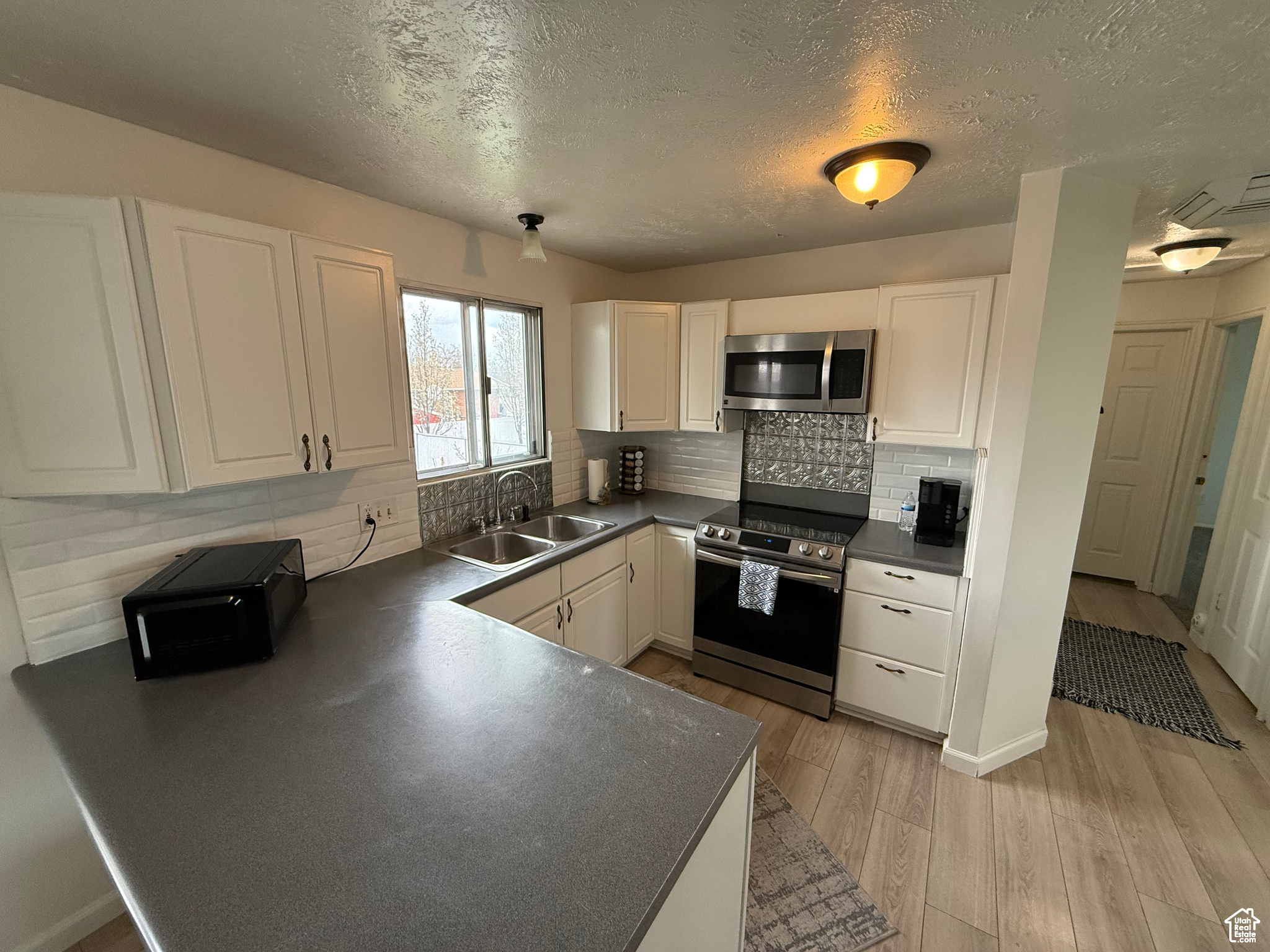 COATS ESTATES #5 - Residential