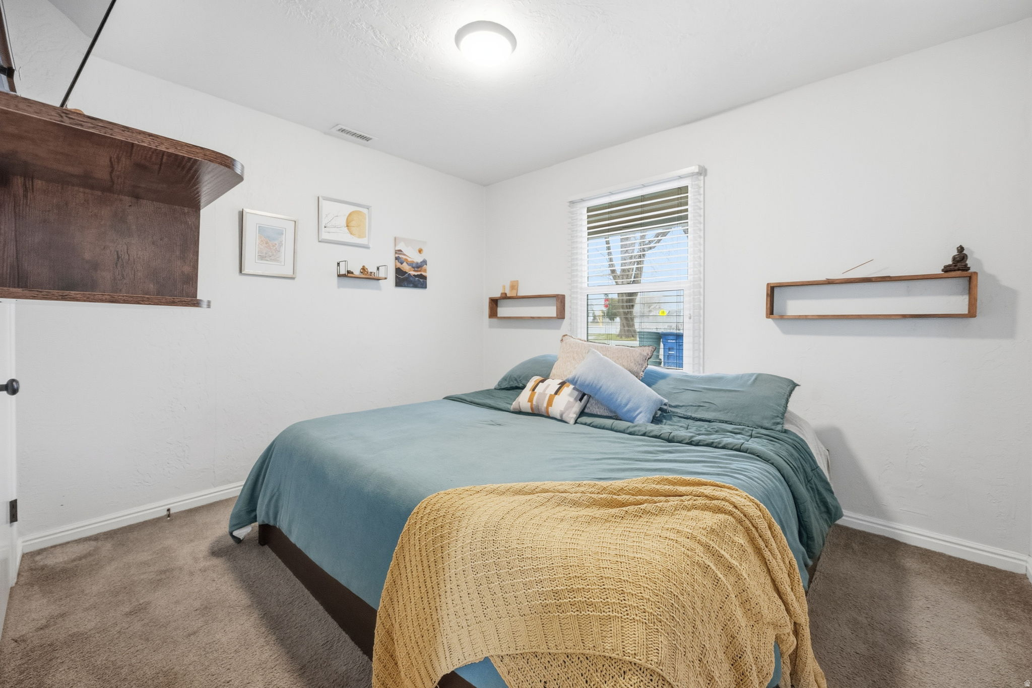 OAKLEY - Residential