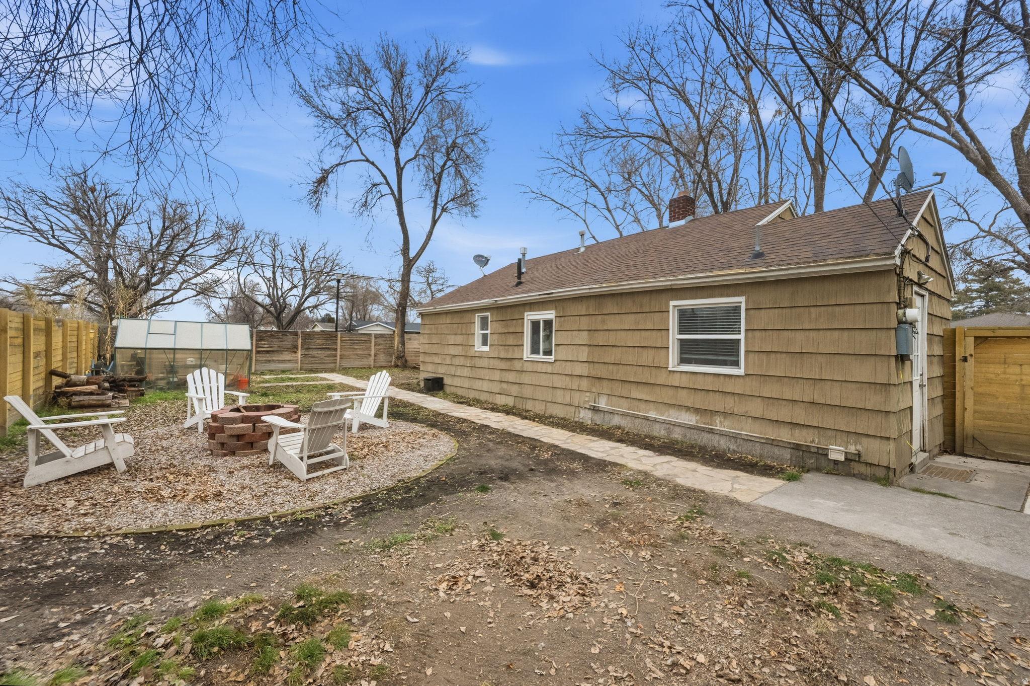 OAKLEY - Residential