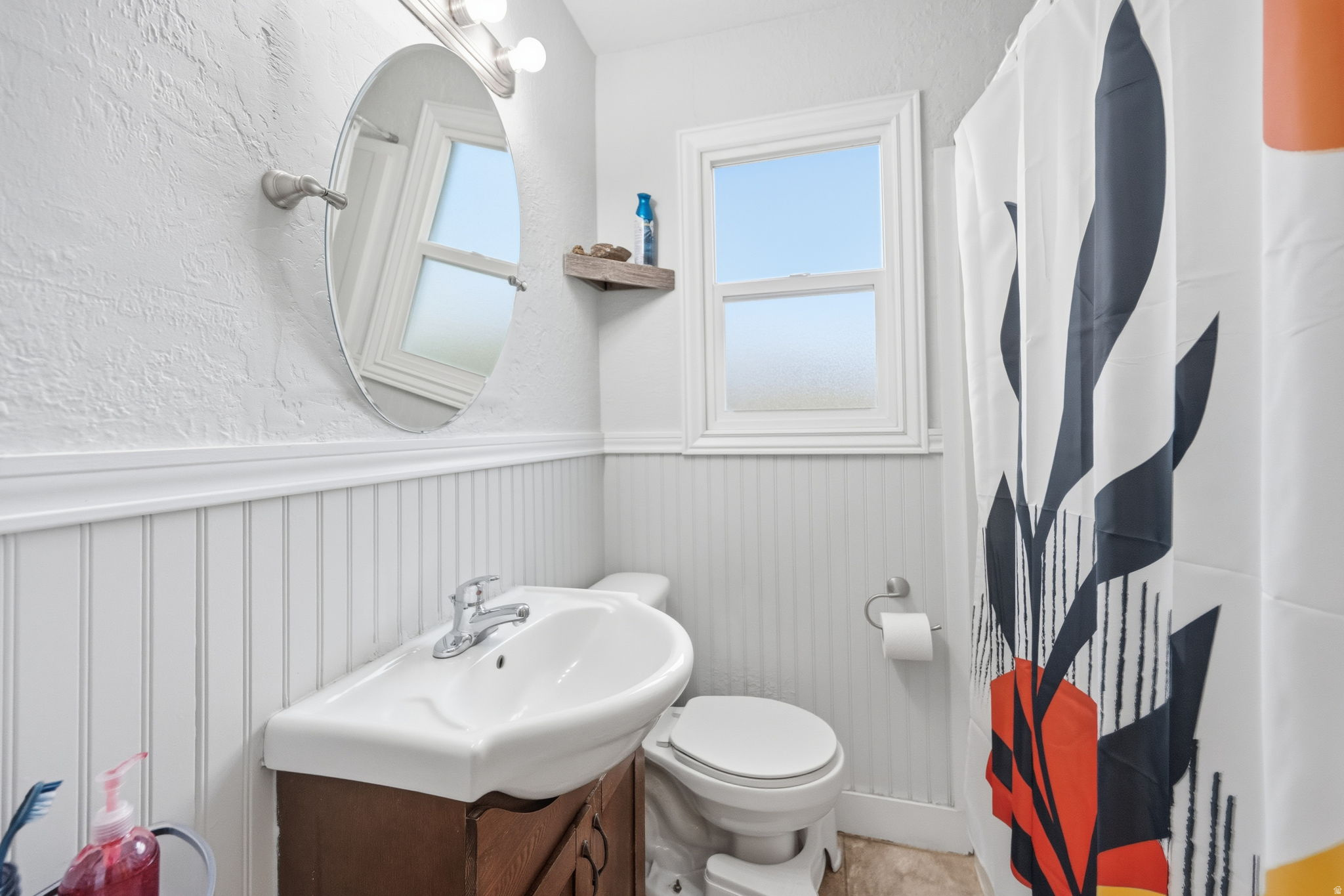 OAKLEY - Residential