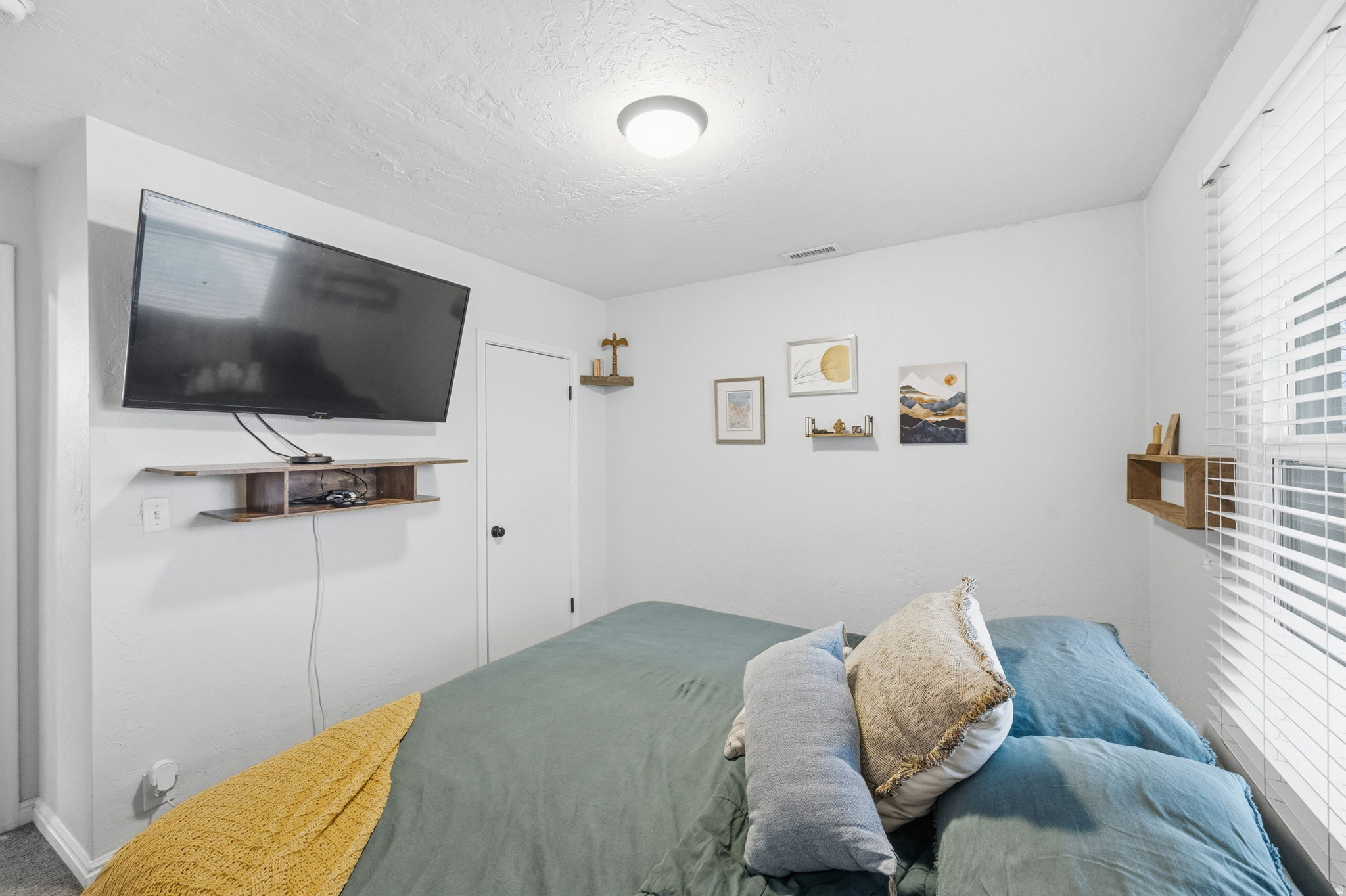 OAKLEY - Residential