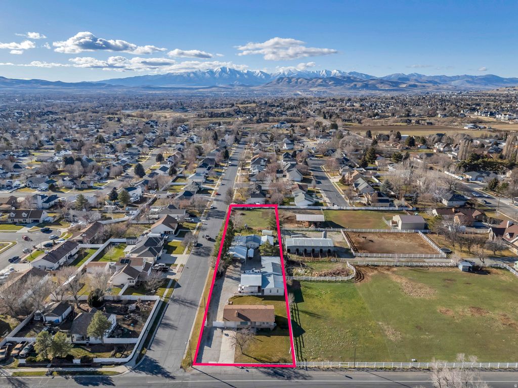 Photo of 9505 N 6050 W, Highland, UT 84003 (MLS # 2129921)