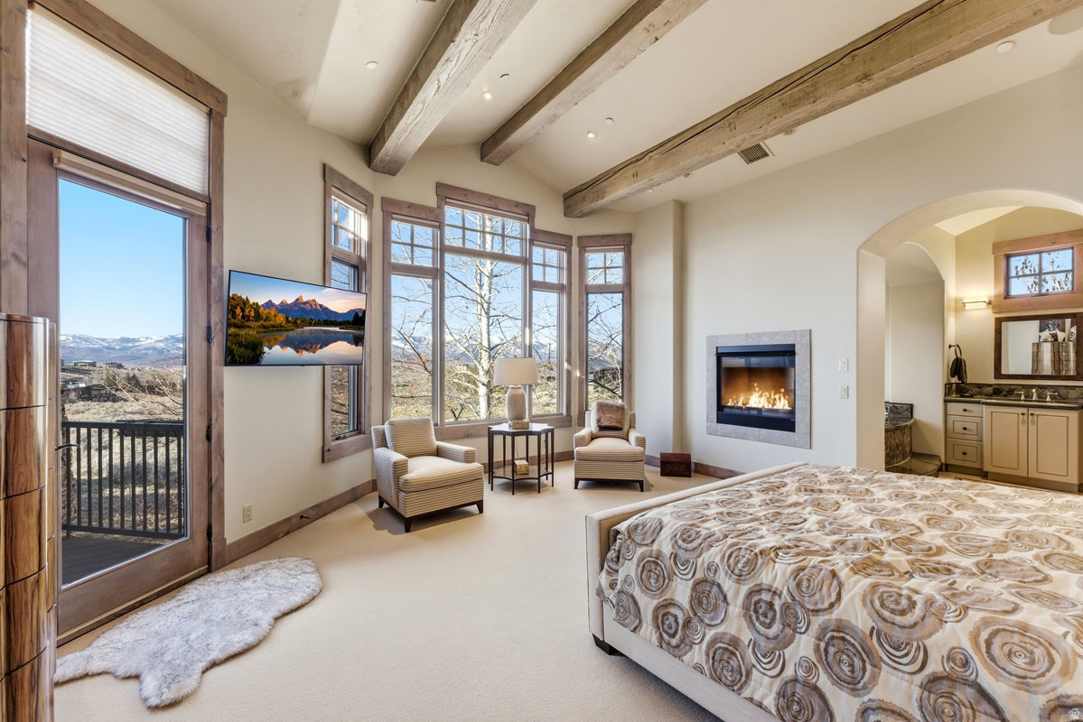 SIGNAL HILL - Residential