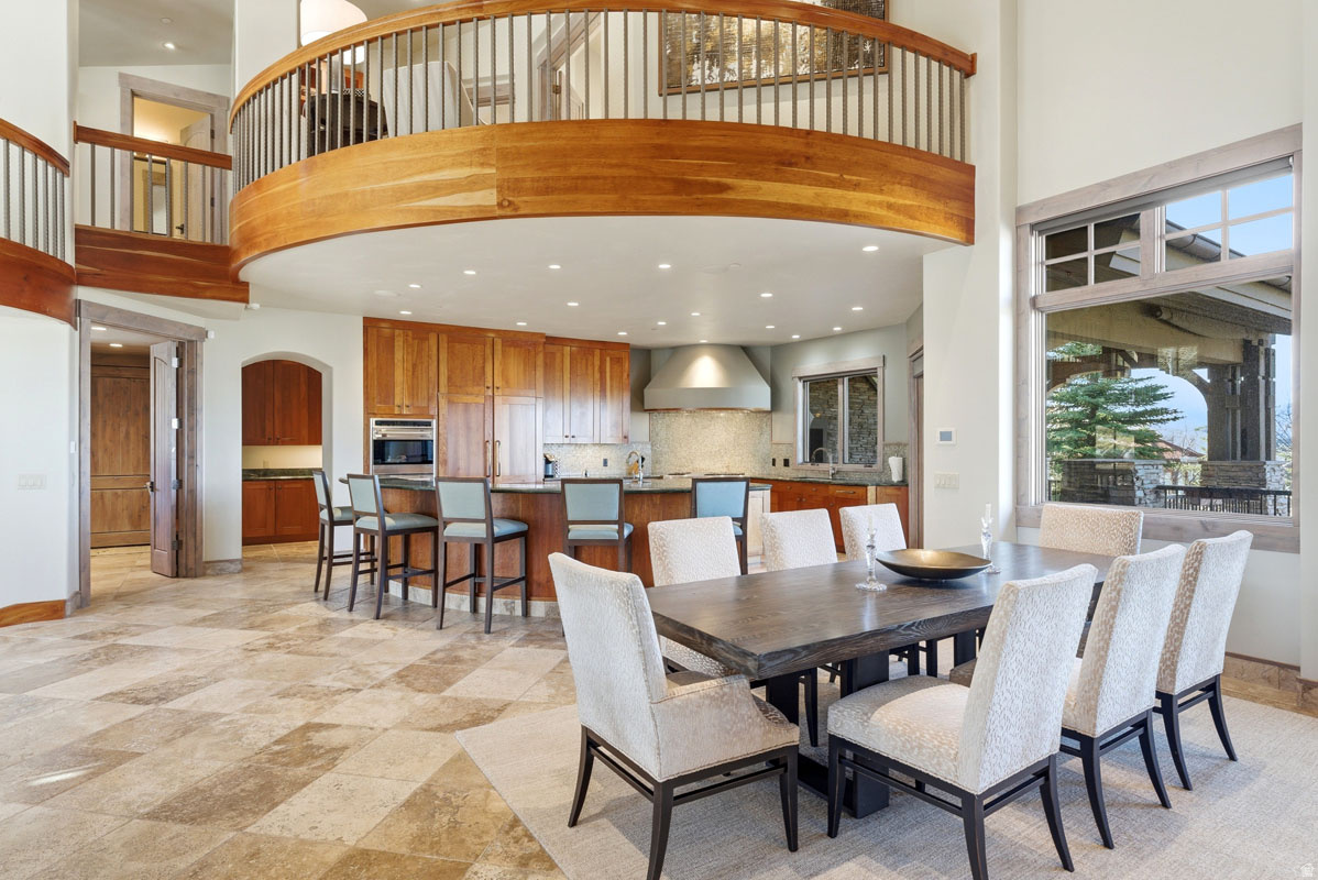 SIGNAL HILL - Residential