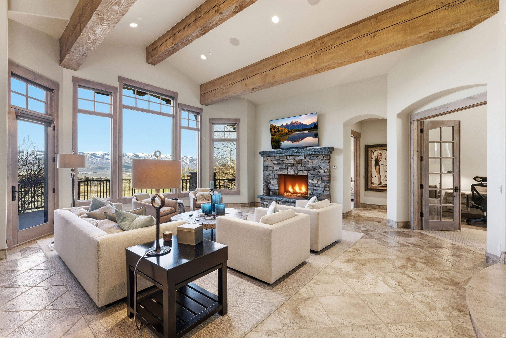 SIGNAL HILL - Residential