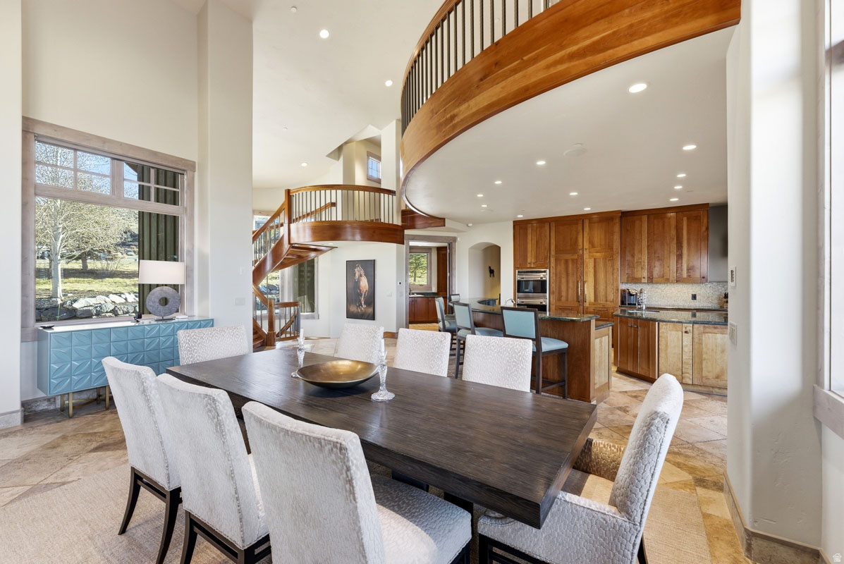 SIGNAL HILL - Residential
