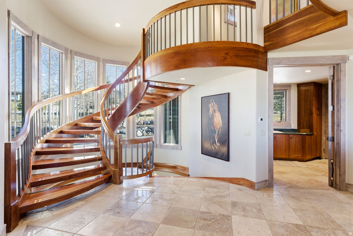 SIGNAL HILL - Residential