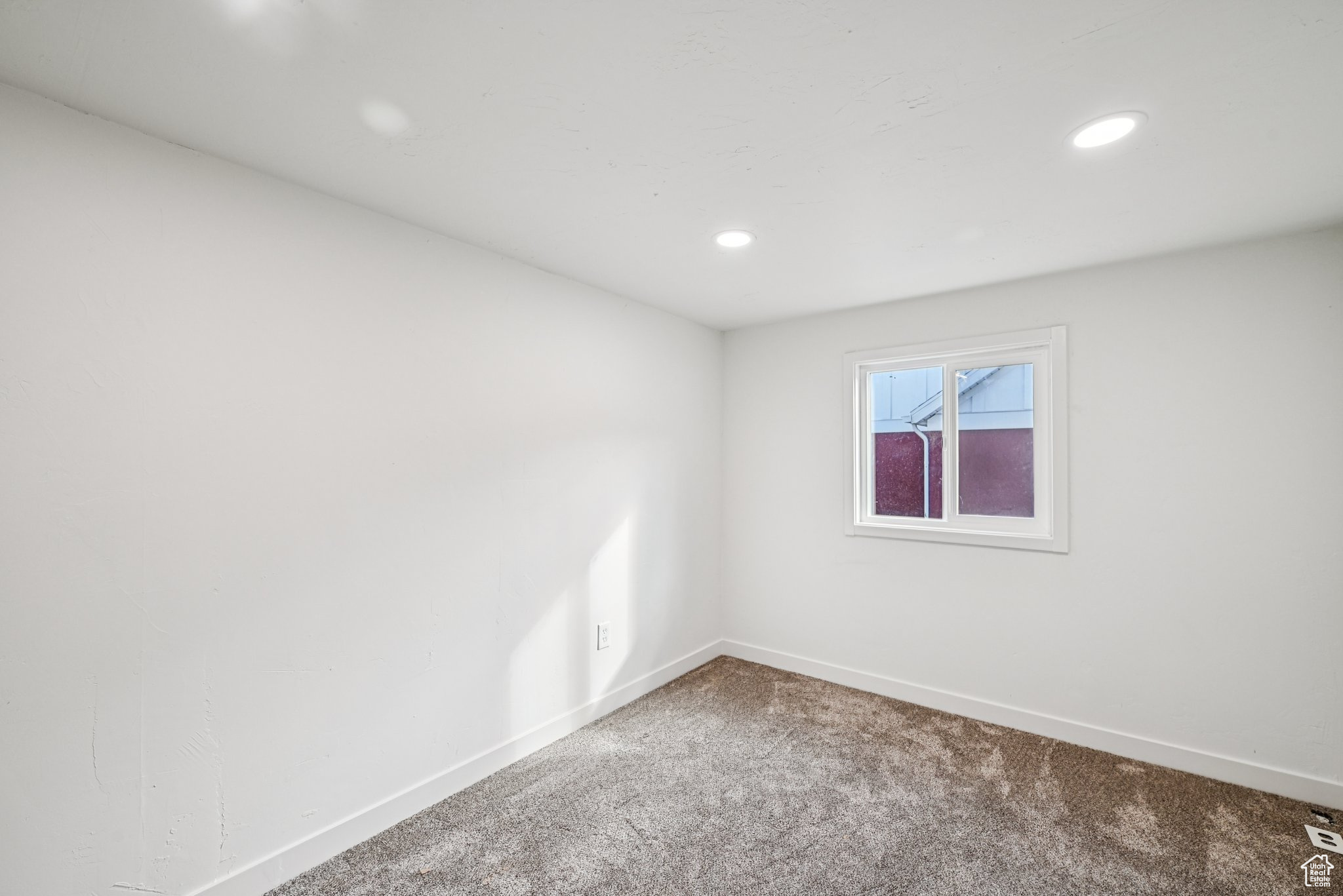 DAYBREAK VILLAGE - Residential