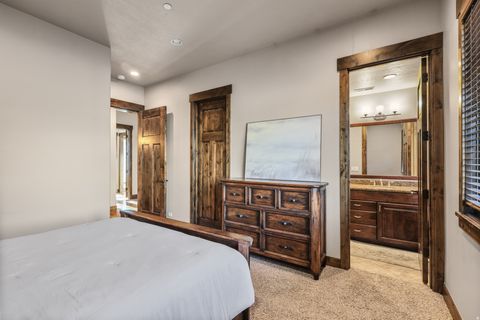 Tiny photo for 4012 N ELKRIDGE TRL #101, Eden, UT 84310 (MLS # 2130365)