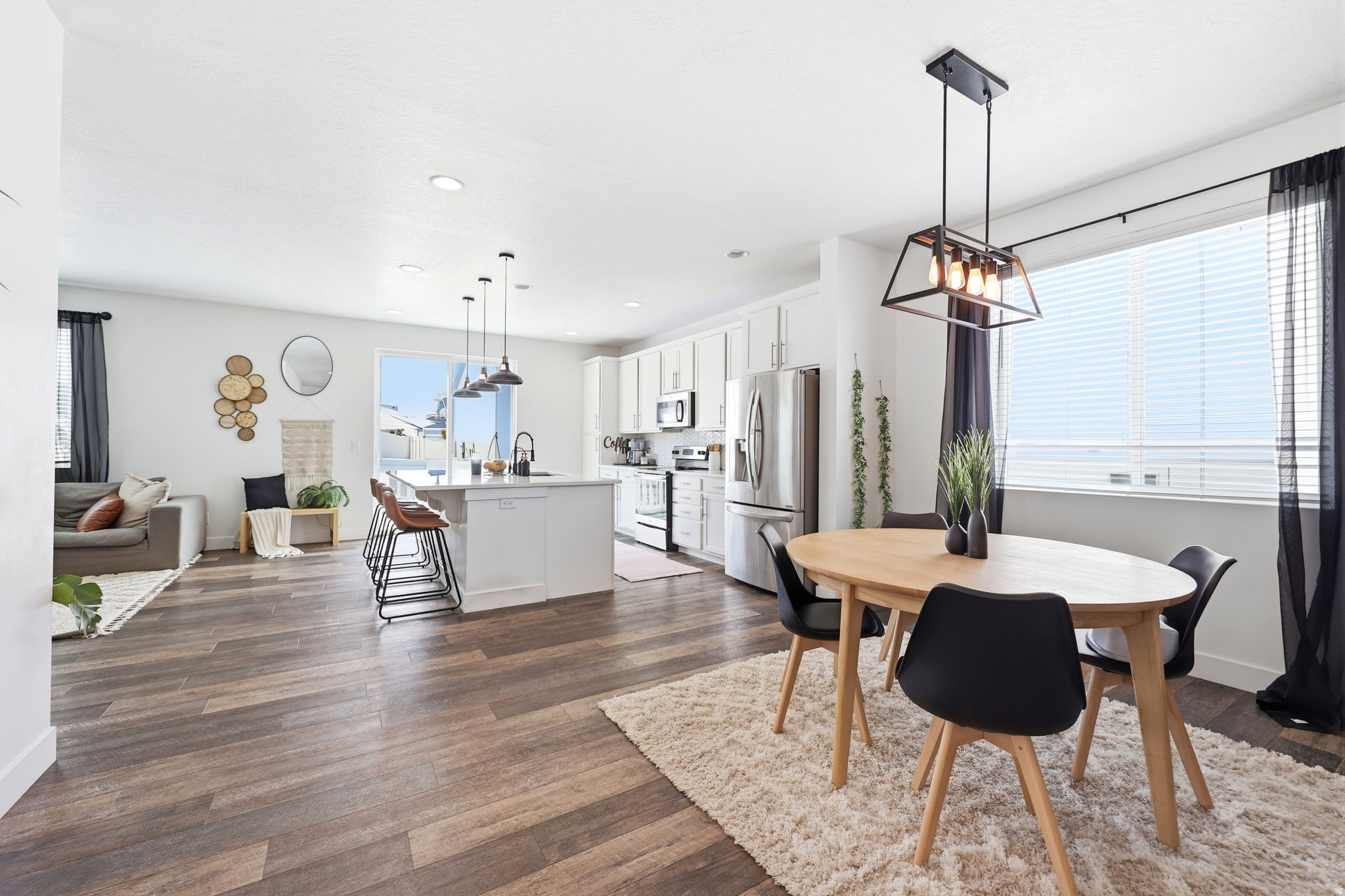 VISTAS AT EASTGATE - Residential