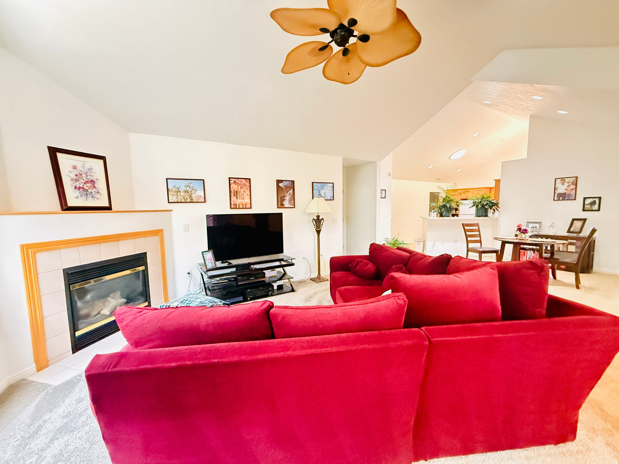 JORDAN VILLAS - Residential