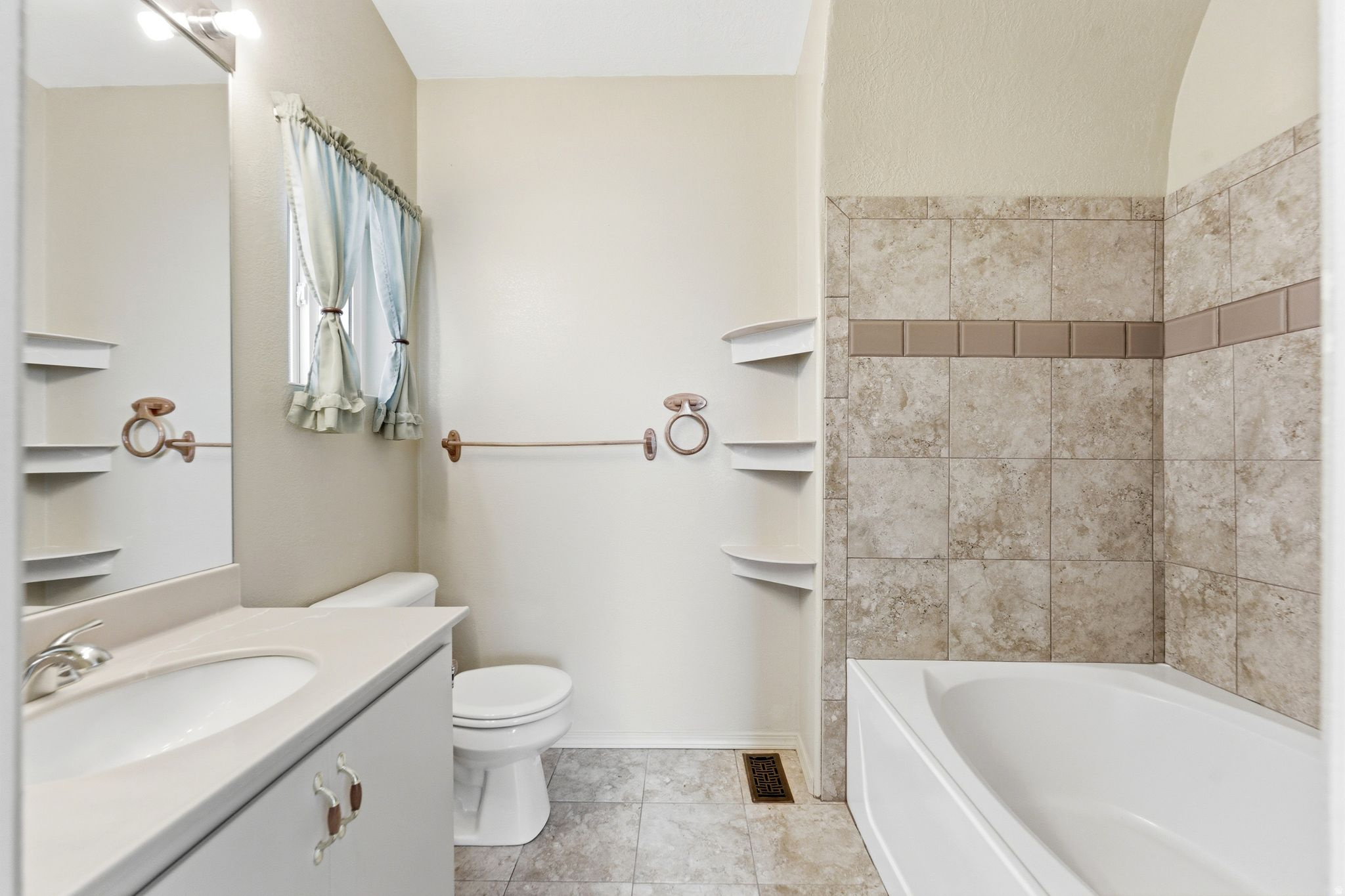 WEST MEADOWS - Residential