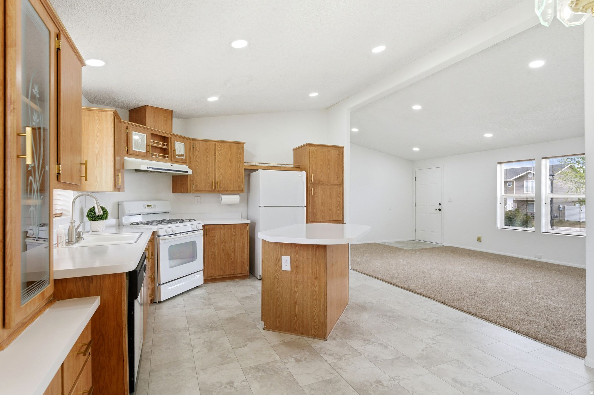 WEST MEADOWS - Residential