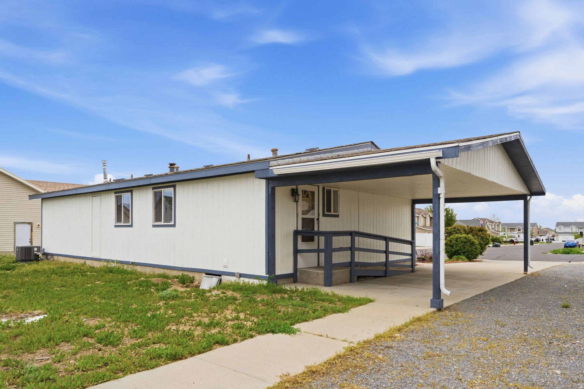 WEST MEADOWS - Residential