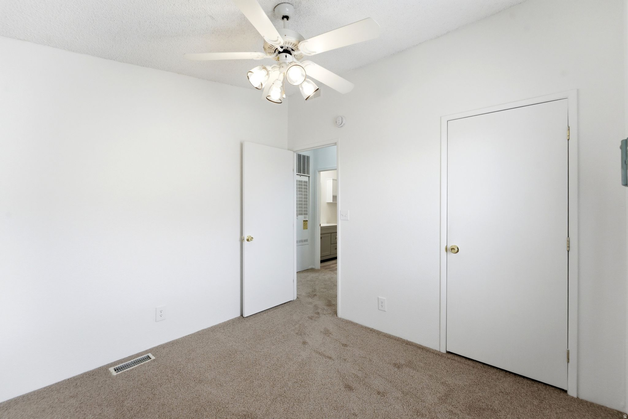 WEST MEADOWS - Residential