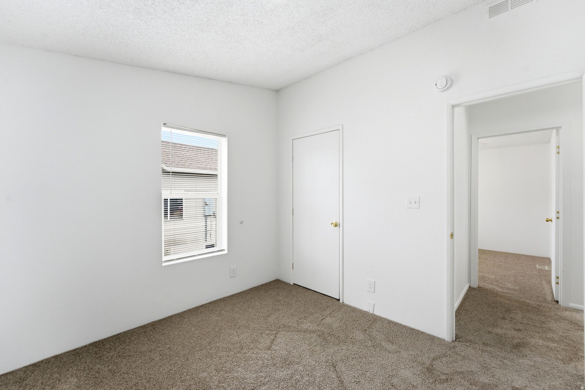 WEST MEADOWS - Residential