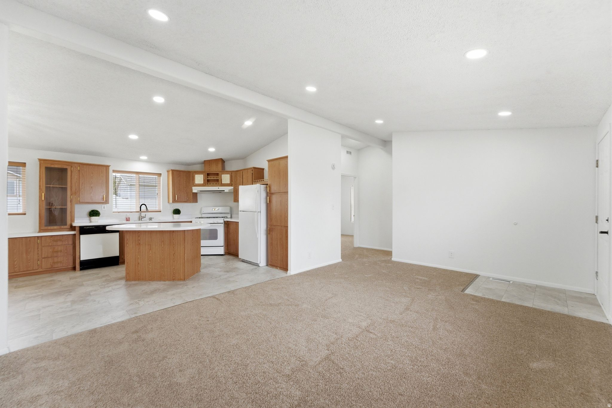 WEST MEADOWS - Residential