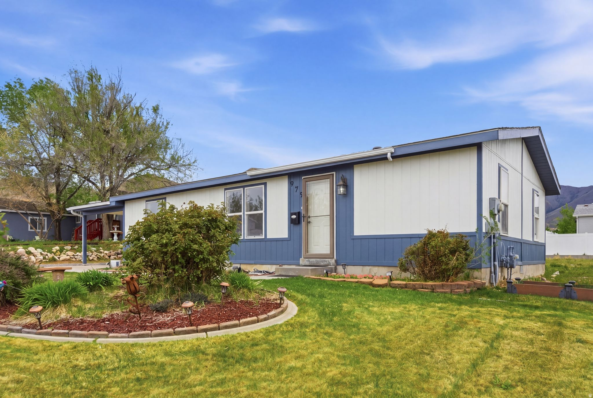 WEST MEADOWS - Residential