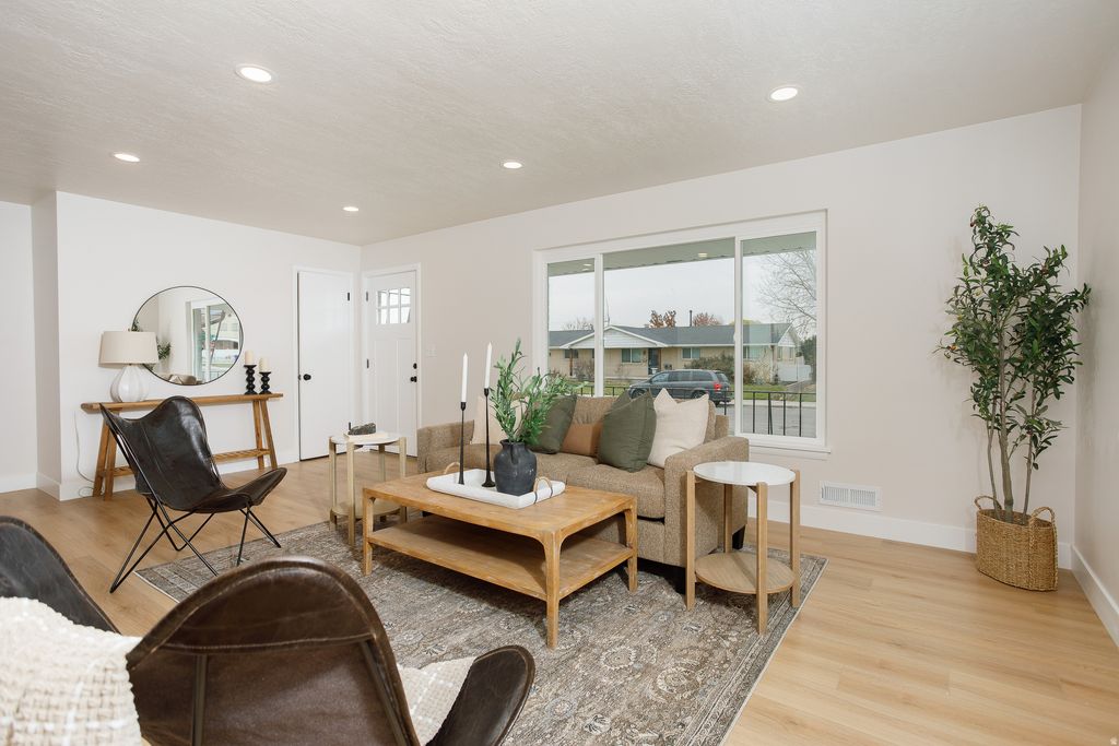 Photo of 139 W COLUMBIA DR, Midvale, UT 84047 (MLS # 2136972)