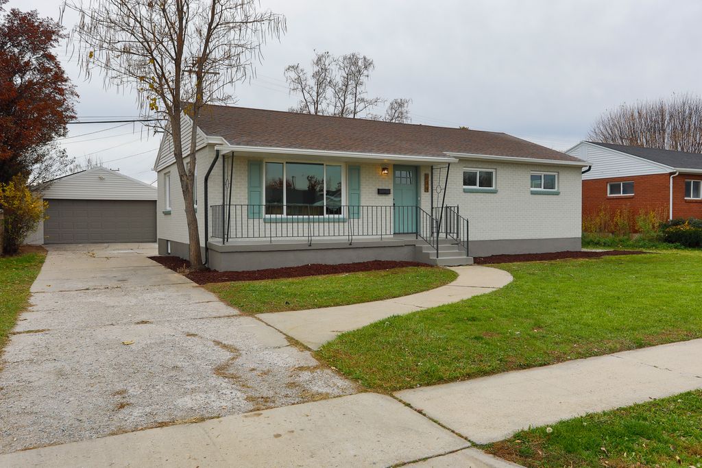 Photo of 139 W COLUMBIA DR, Midvale, UT 84047 (MLS # 2136972)