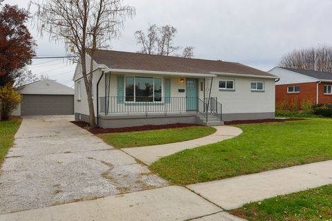 Photo of 139 W COLUMBIA DR, Midvale, UT 84047 (MLS # 2136972)