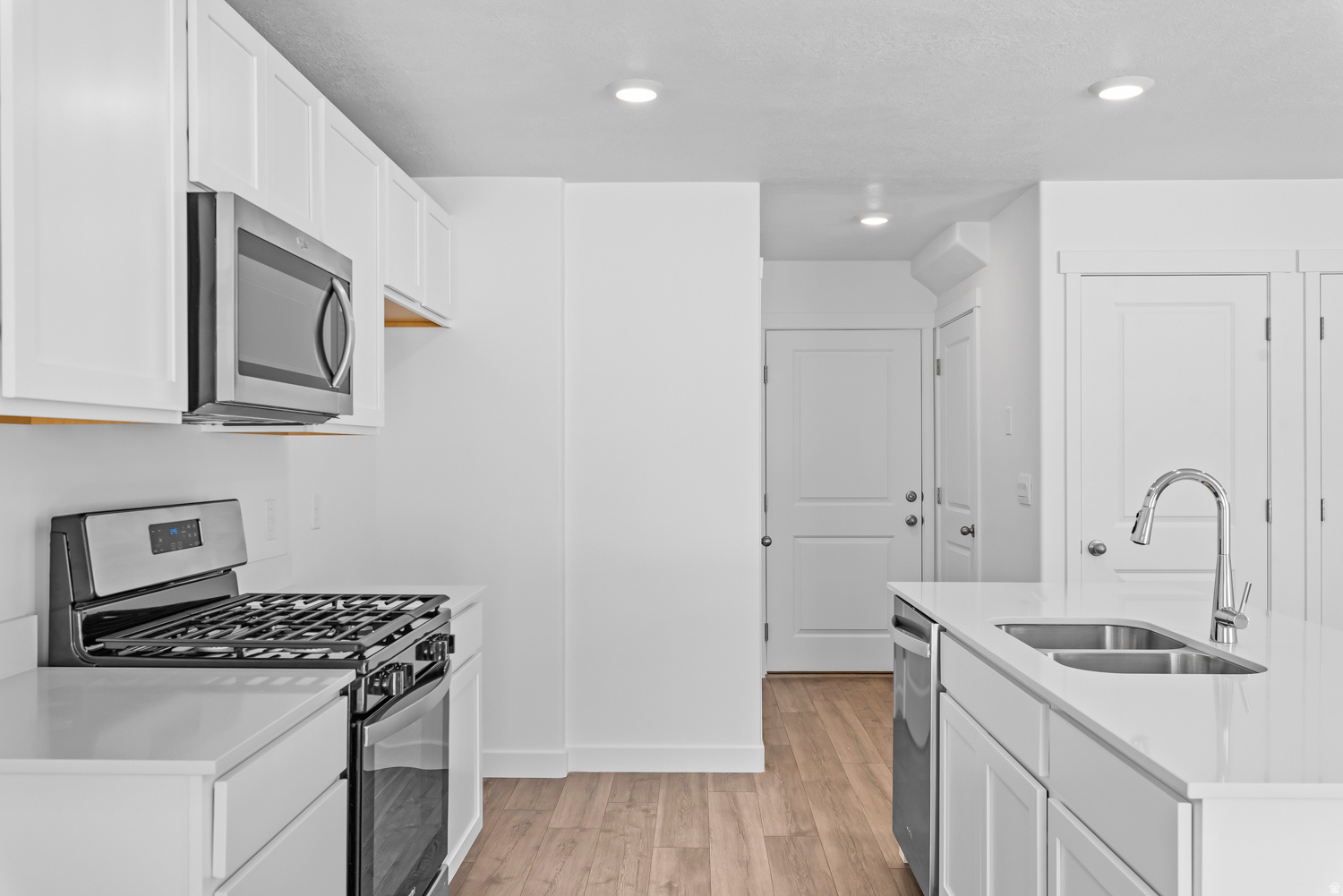 VIRIDIAN - Residential