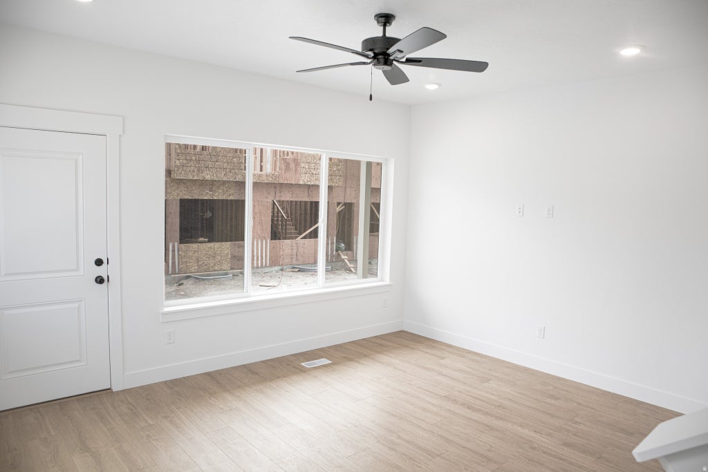 Photo of 1376 E GOLDIE LOU LANE UNIT Ln, Eagle Mountain, UT 84005 (MLS # 2180791)
