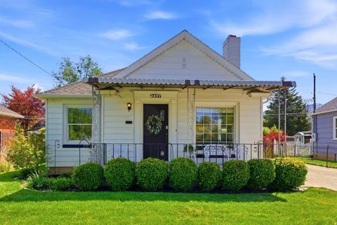 Tiny photo for 2497 S BEVERLY ST, Salt Lake City, UT 84106 (MLS # 2156035)